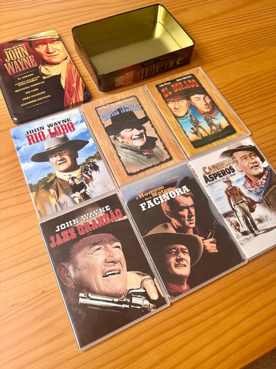 Coleção John Wayne - Box de Metal com 6 DVD?s - Foto 4