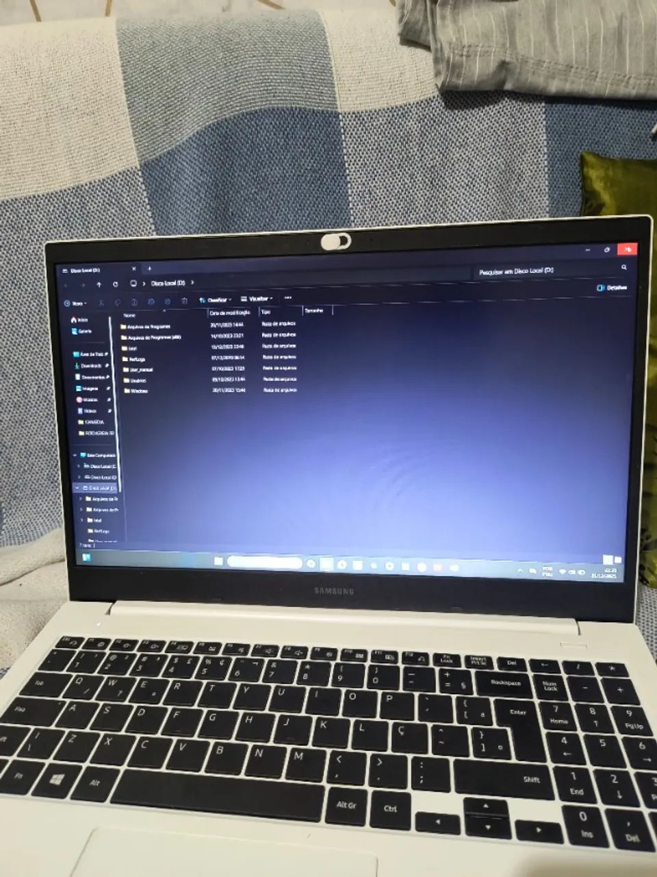 HD notebook 500 com case nova!!! Bom preço 64985834531843123