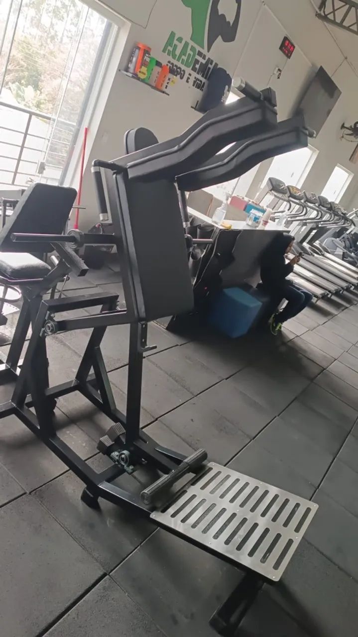 Hack Squat Profissional  - Foto 2