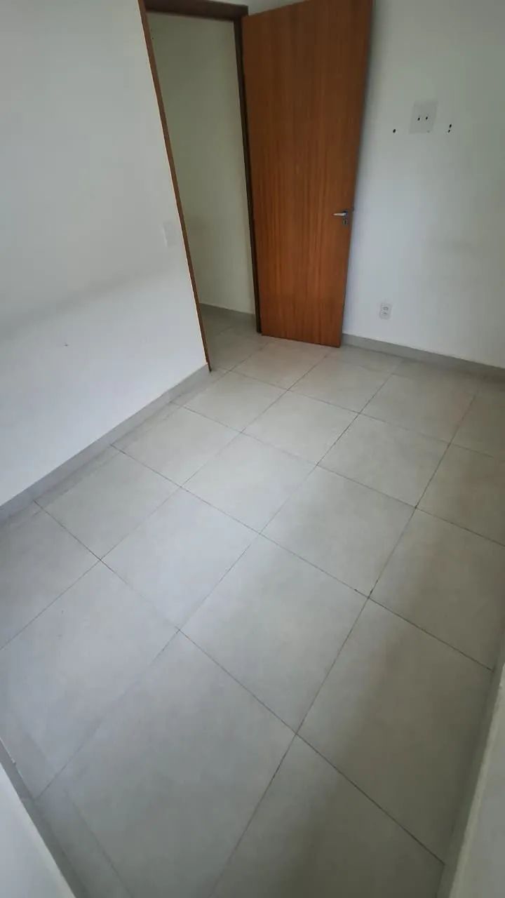 Alugel em Vista Alegre, Av. Brás de Pina, 2 quartos, sala, cozinha e banheiro. - Foto 9