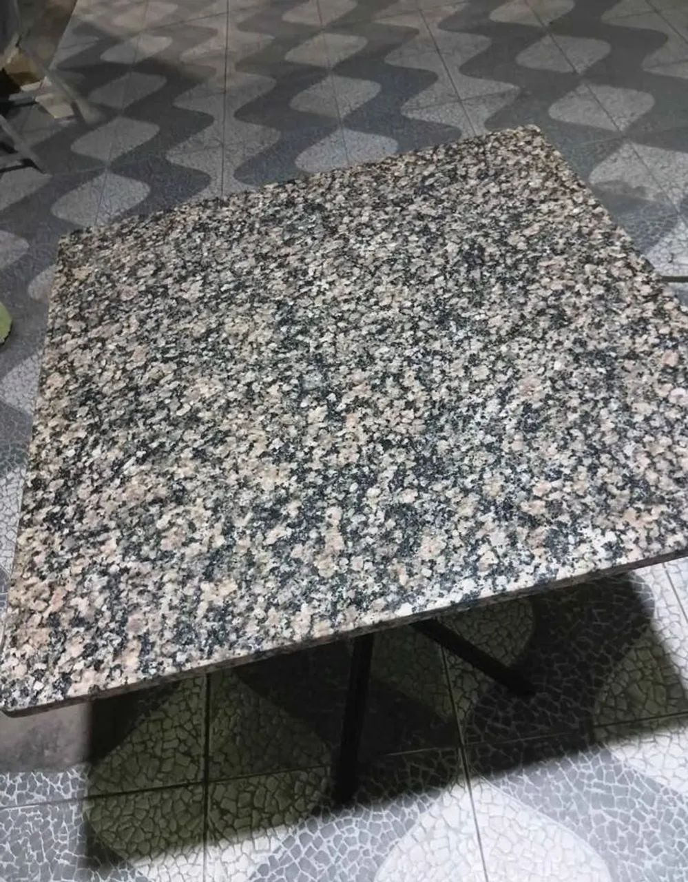 Vendo esta mesa de mármore semi nova - Foto 3