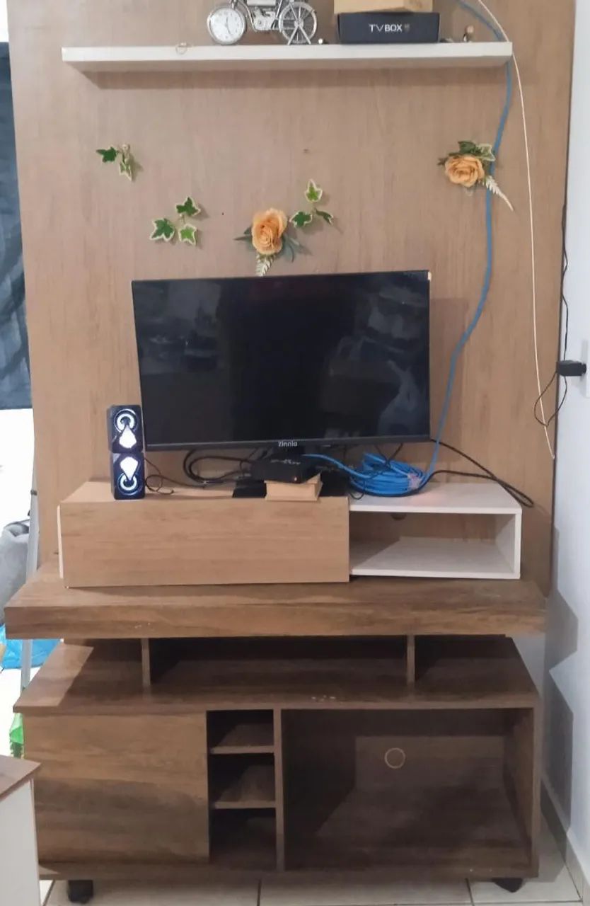 Rack com painel 