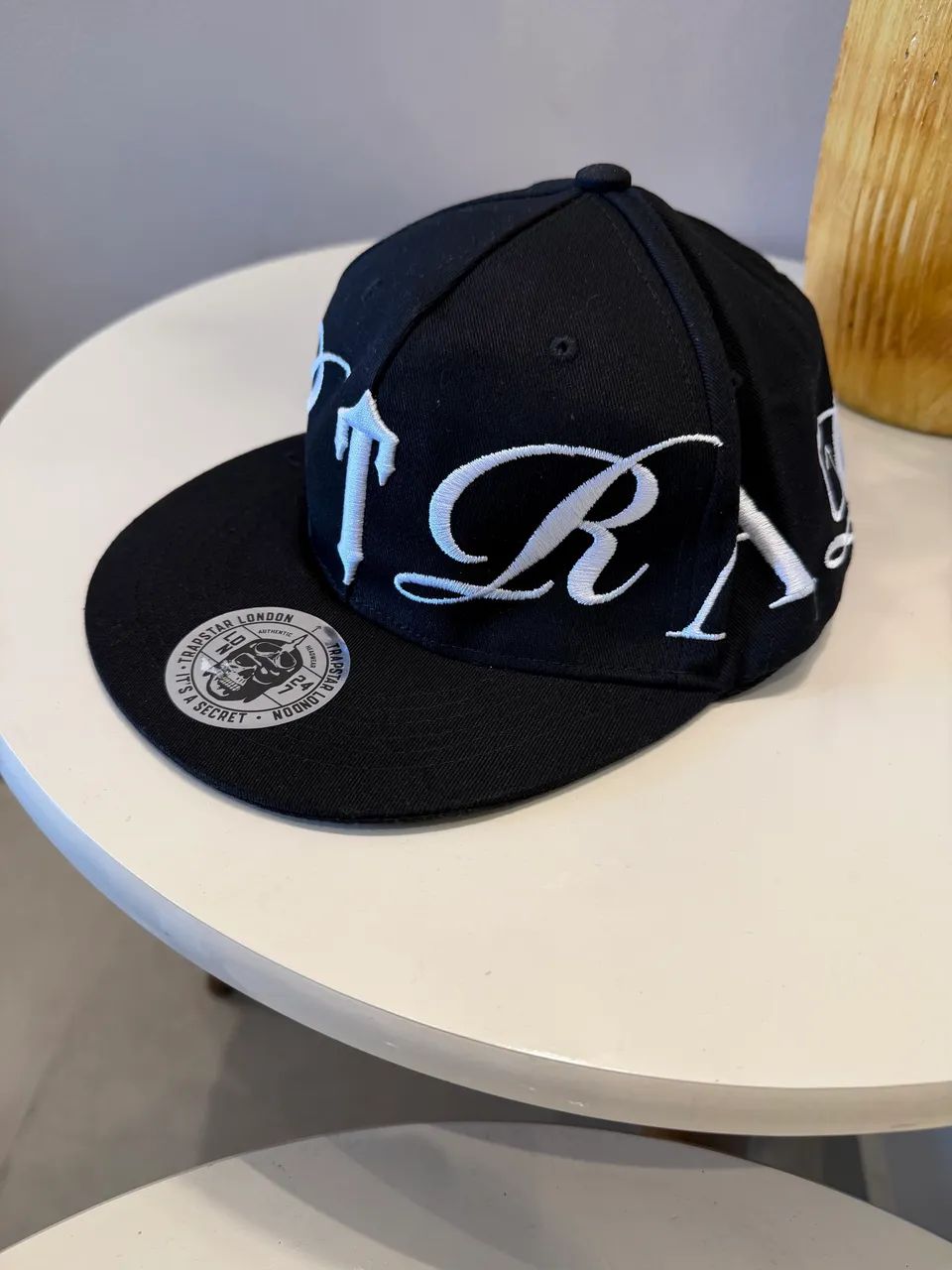 bone aba reta trapstar script fitted  - Foto 2
