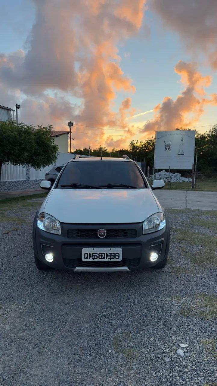 Fiat Strada Working Hard 1.4 Fire Flex 8V CD 2018 - Foto 2