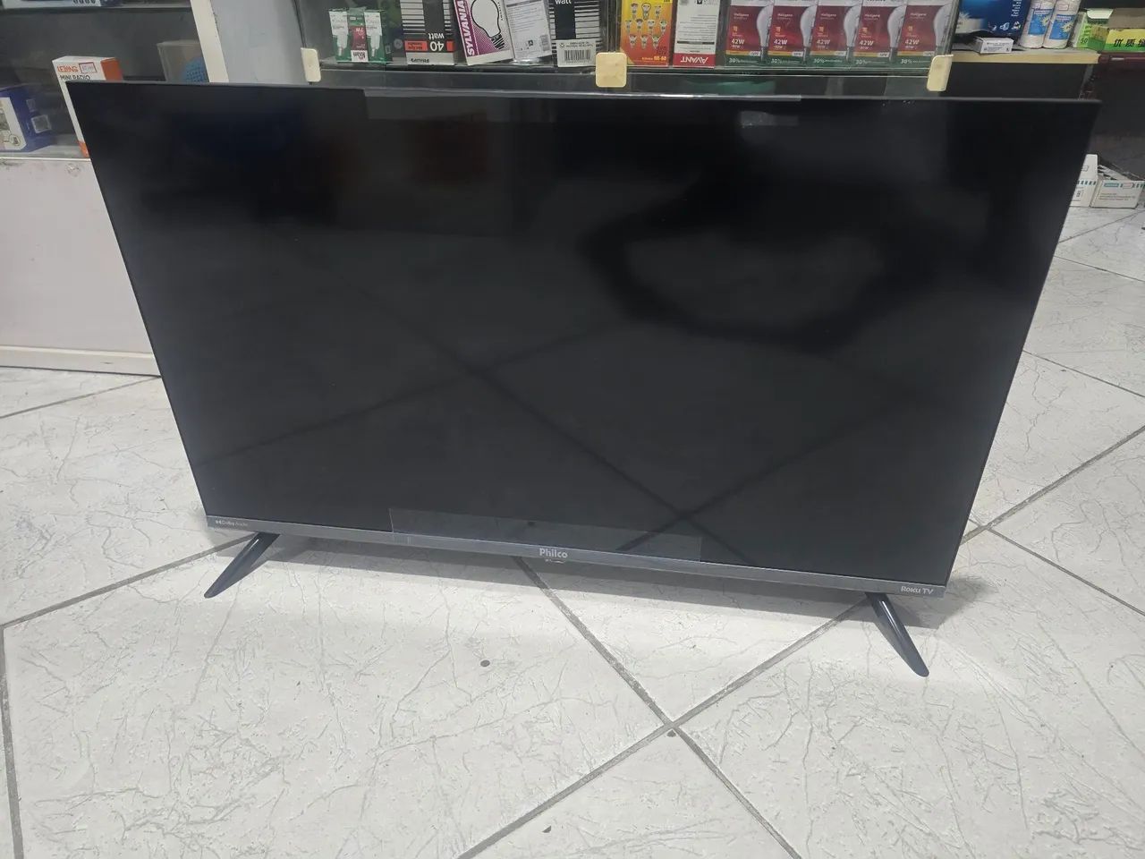 Vendo TV philco roku smart 32 polegadas zerada 