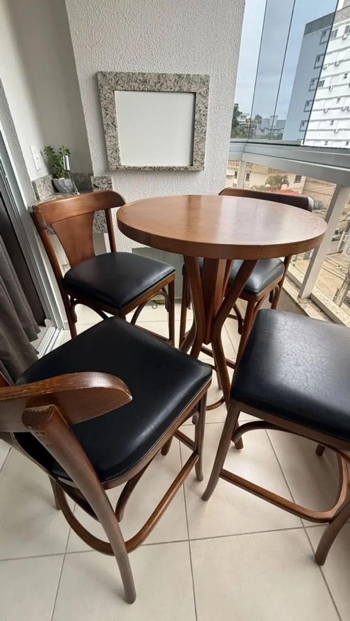 Mesa e Banquetas em Madeira maciça  - Foto 2