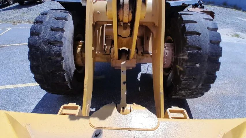 PÁ CARREGADEIRA DE PNEU CATERPILLAR 938 15T - Foto 9