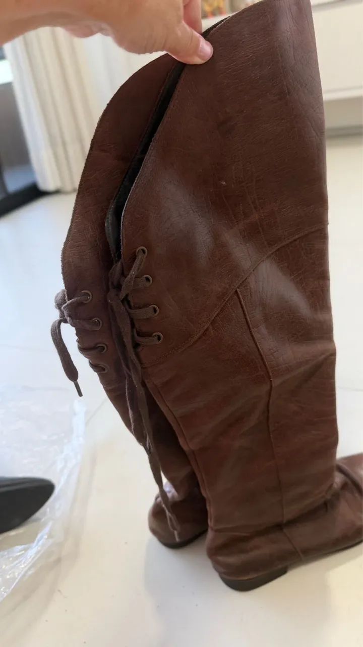 Bota Over de Couro  - Foto 2
