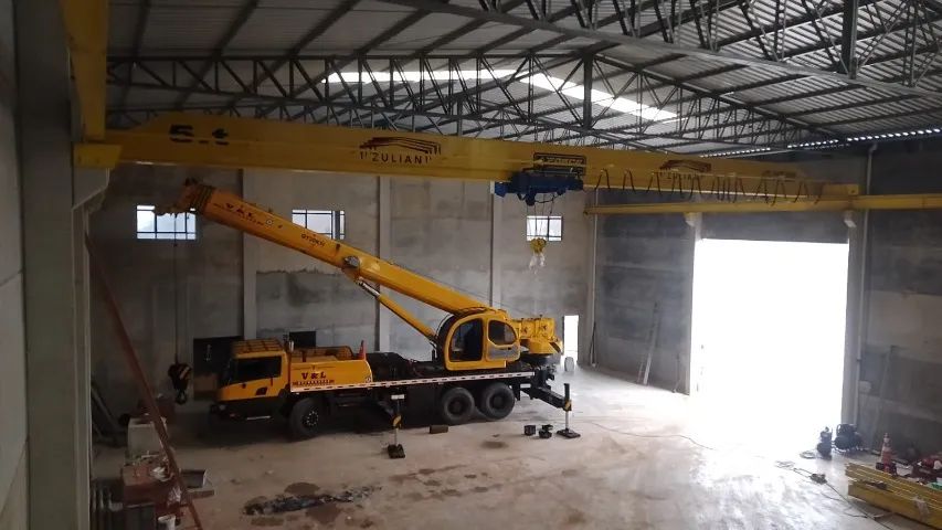 Pórticos Rolantes , Pontes Rolantes e Talhas Elétricas - Foto 3