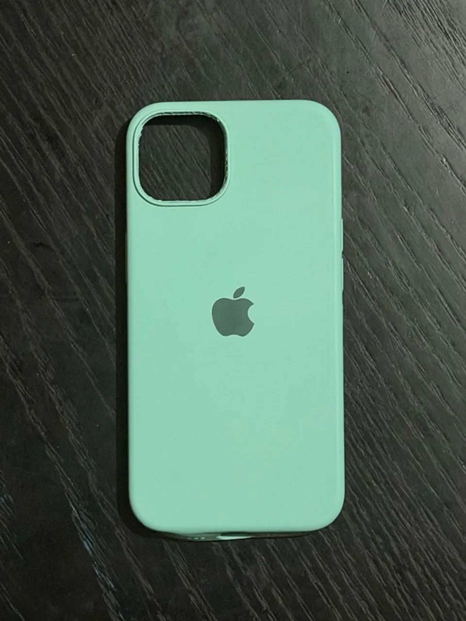 Capa IPhone 13 cor ciano 
