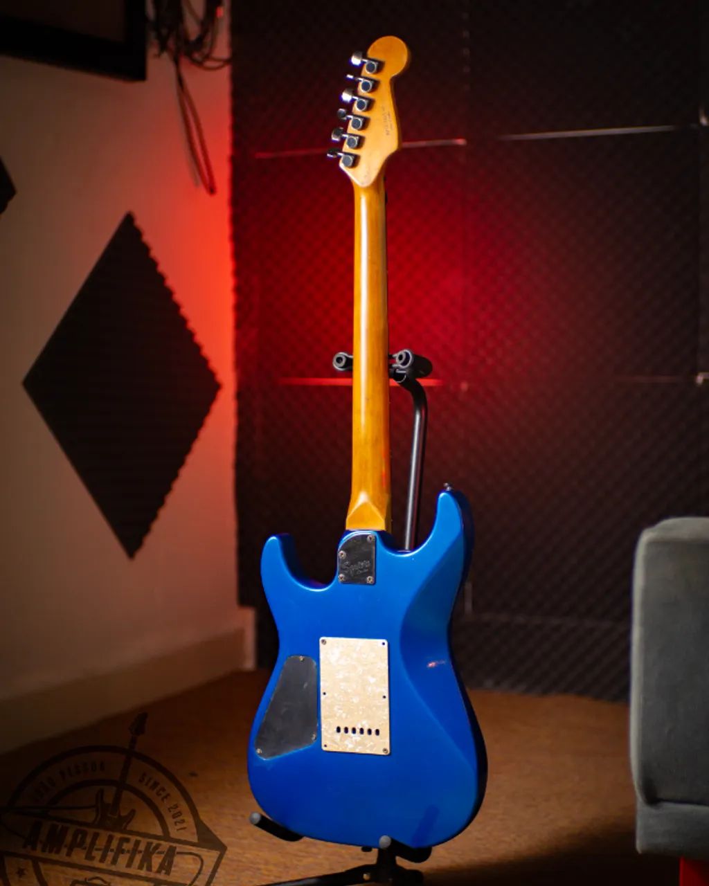 PROMOÇÃO Guitarra Squier Strat Showmaster 2002 Blue - Instrumentos