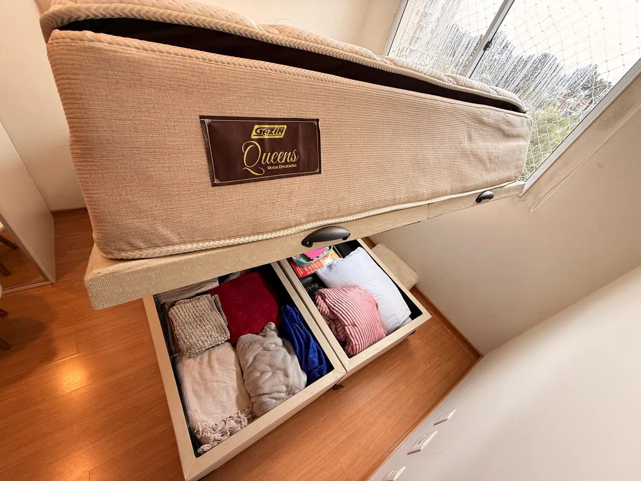 CAMA QUEEN COM BASE BAÚ R$ 2.000,00 - Foto 4