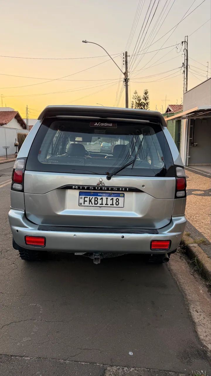 Mitsubishi Pajero PAJERO SPORT 3.0 4X4 V6 MEC./AUT. 2001