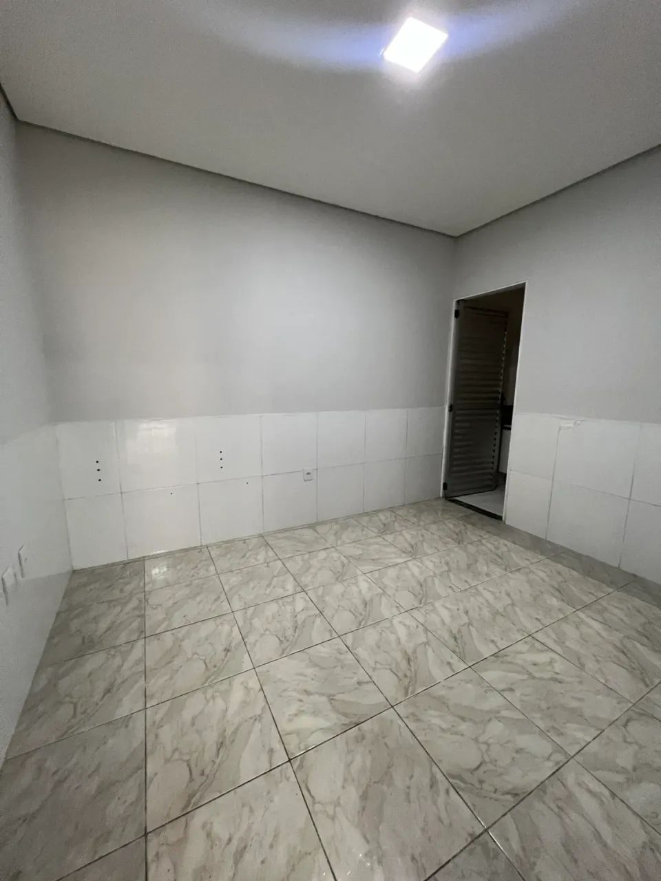 alugo casa centro de cuiaba condomínio fechado - Foto 3