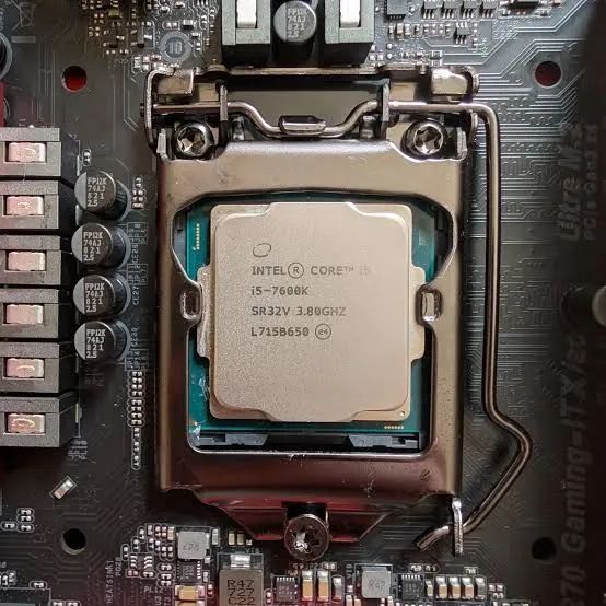 Intel Core i5-7600k Kaby Lake 7° gen - Foto 2