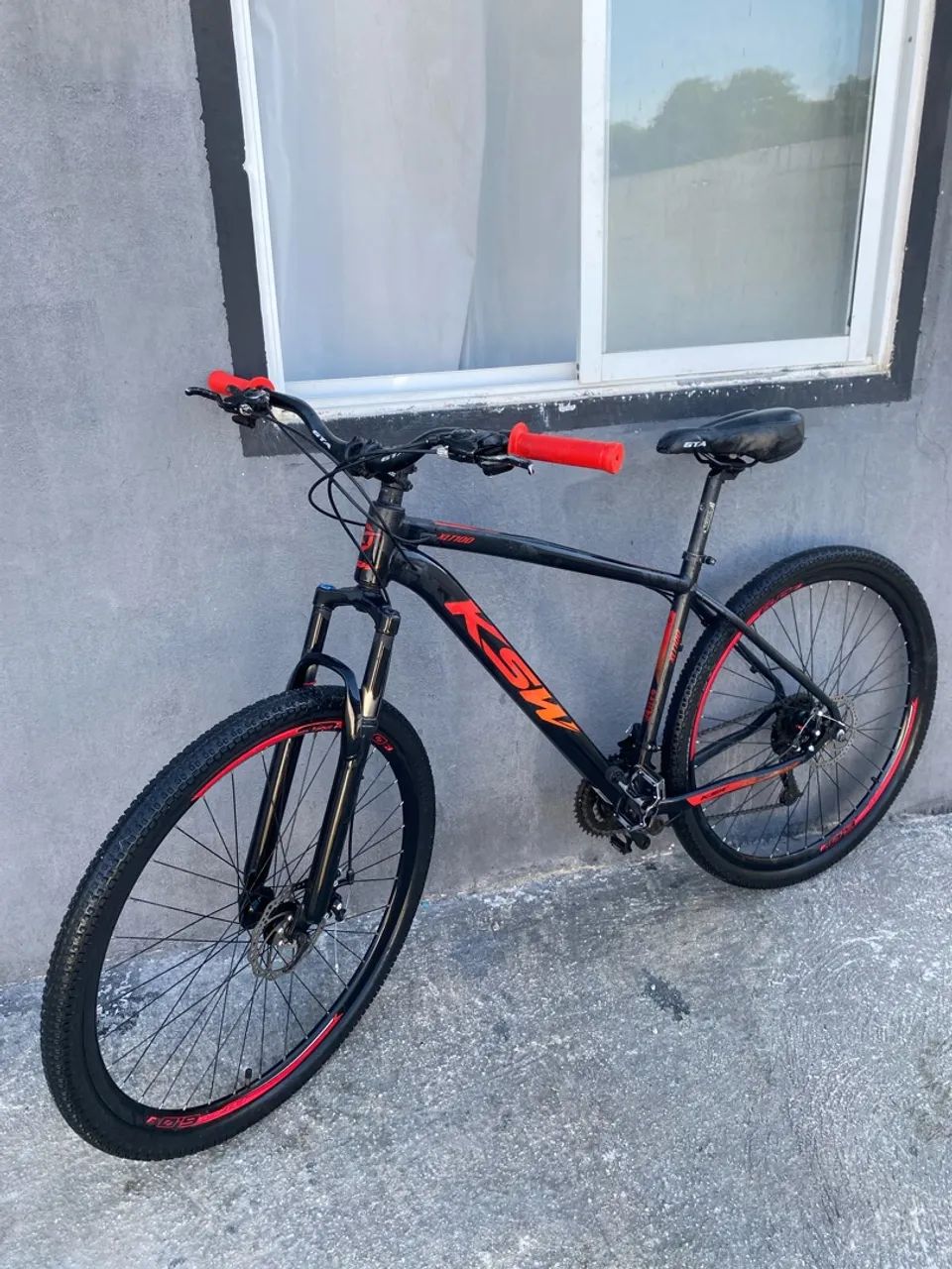Bicicleta aro 29 semi nova  - Foto 4