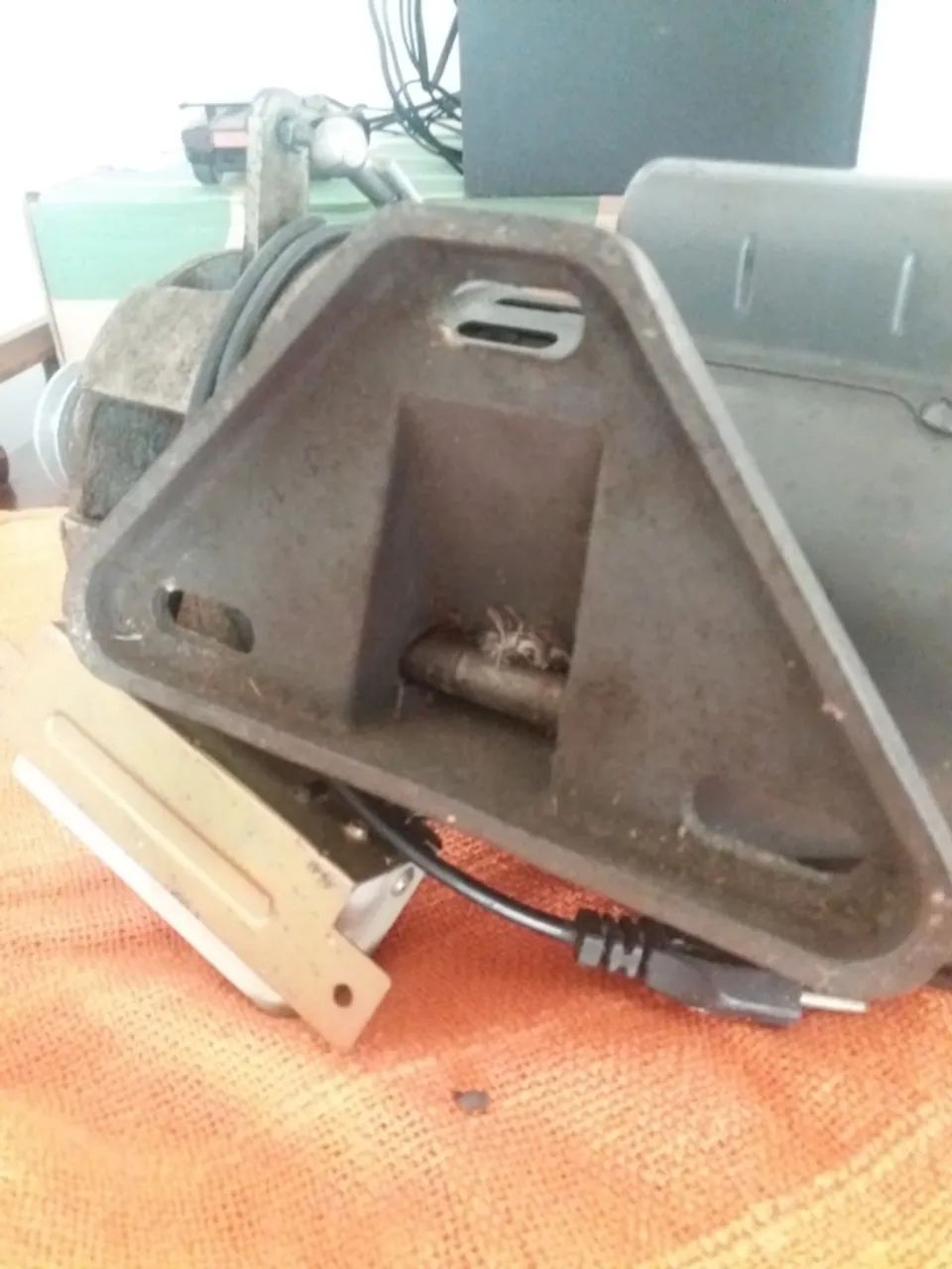 MOTOR DE MAQUINA DE COSTURA WEG 110-220 V BI-VOLT 3480 RPM - Foto 6