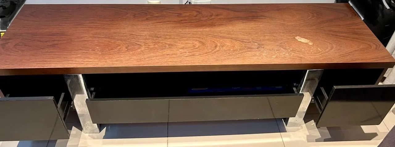Rack Rudnick 1,80 m em Madeira com Pés em Inox - Excelente Estado PROMOÇÃO - Foto 6