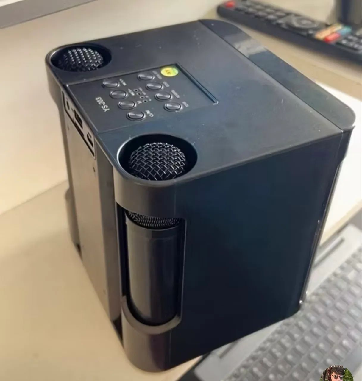 Caixa de som com bluetooth e karaokê  - Foto 3