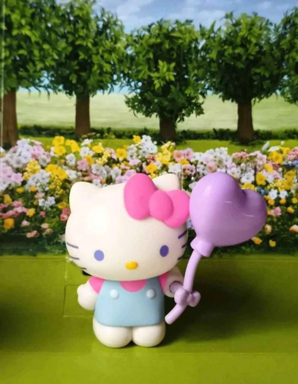 Hello Kitty com balão 