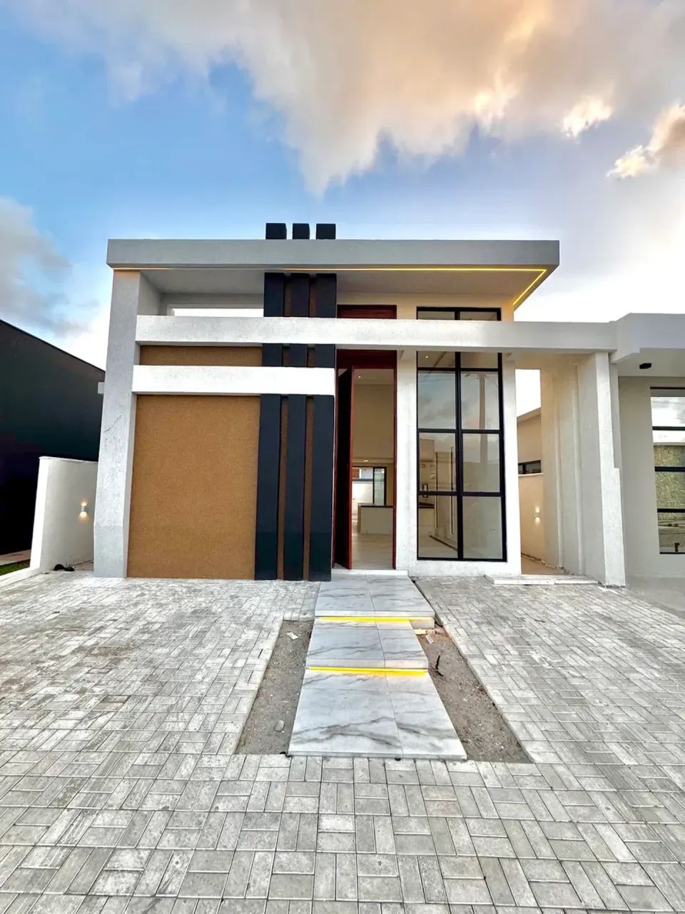 EXCELENTE CASA EM CONDOMINIO PRONTA PARA MORAR - Foto 3