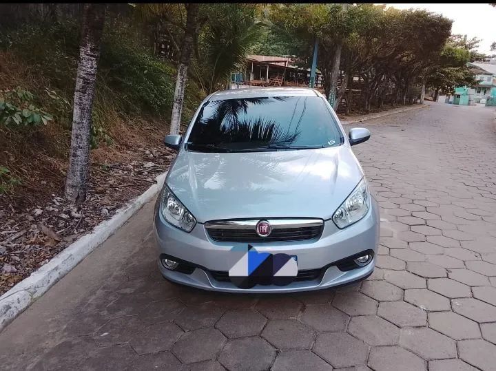 Fiat Grand Siena 2014
