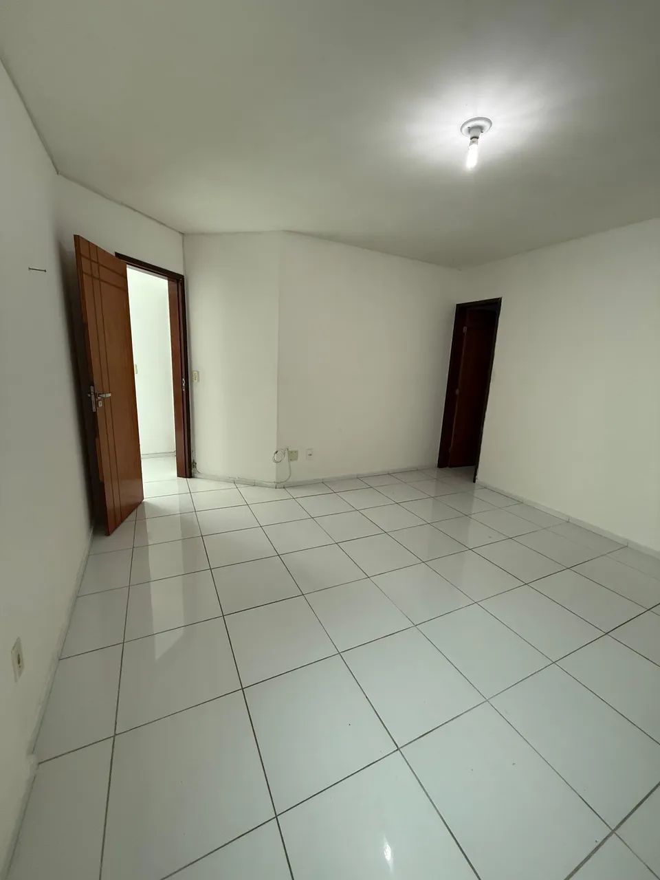 APARTAMENTO PARA ALUGAR - CATOLÉ - Foto 3