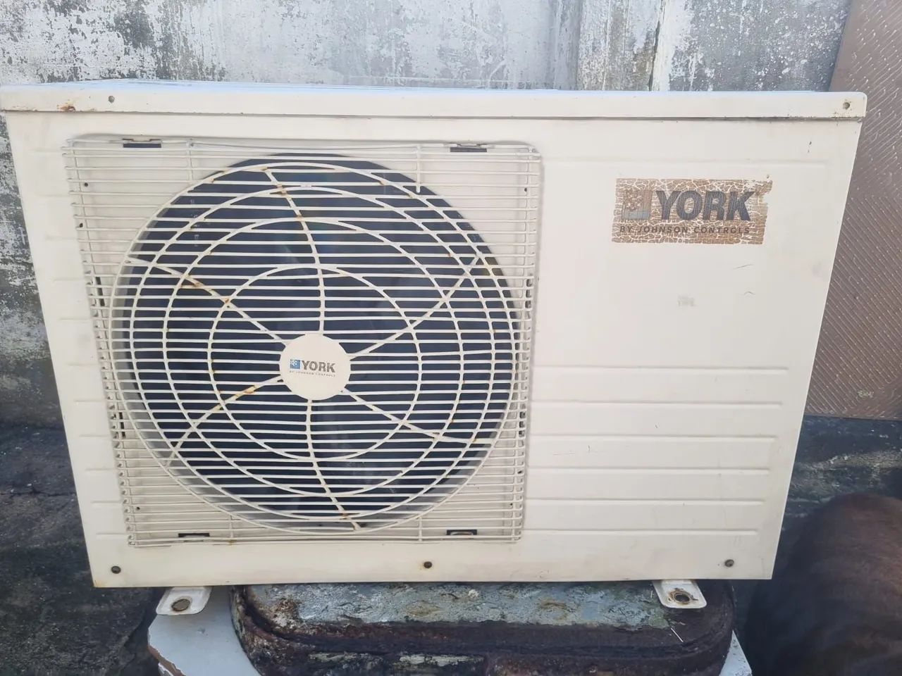 Vendo ar condicionado split 12.000 btu - Foto 3
