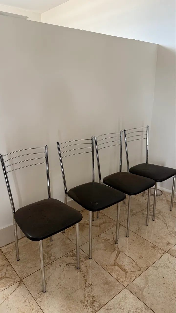 Conjunto 4 Cadeiras Cromadas de Jantar - Estofadas - Foto 5