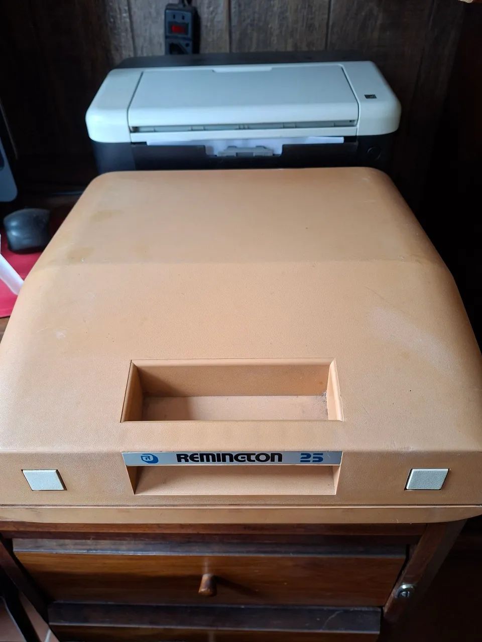 Maquina de escrever antiga coleção  - Foto 4