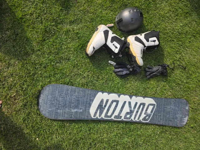 Prancha Burton Seven Snowboard - Esportes de Quadra e Ao Ar Livre