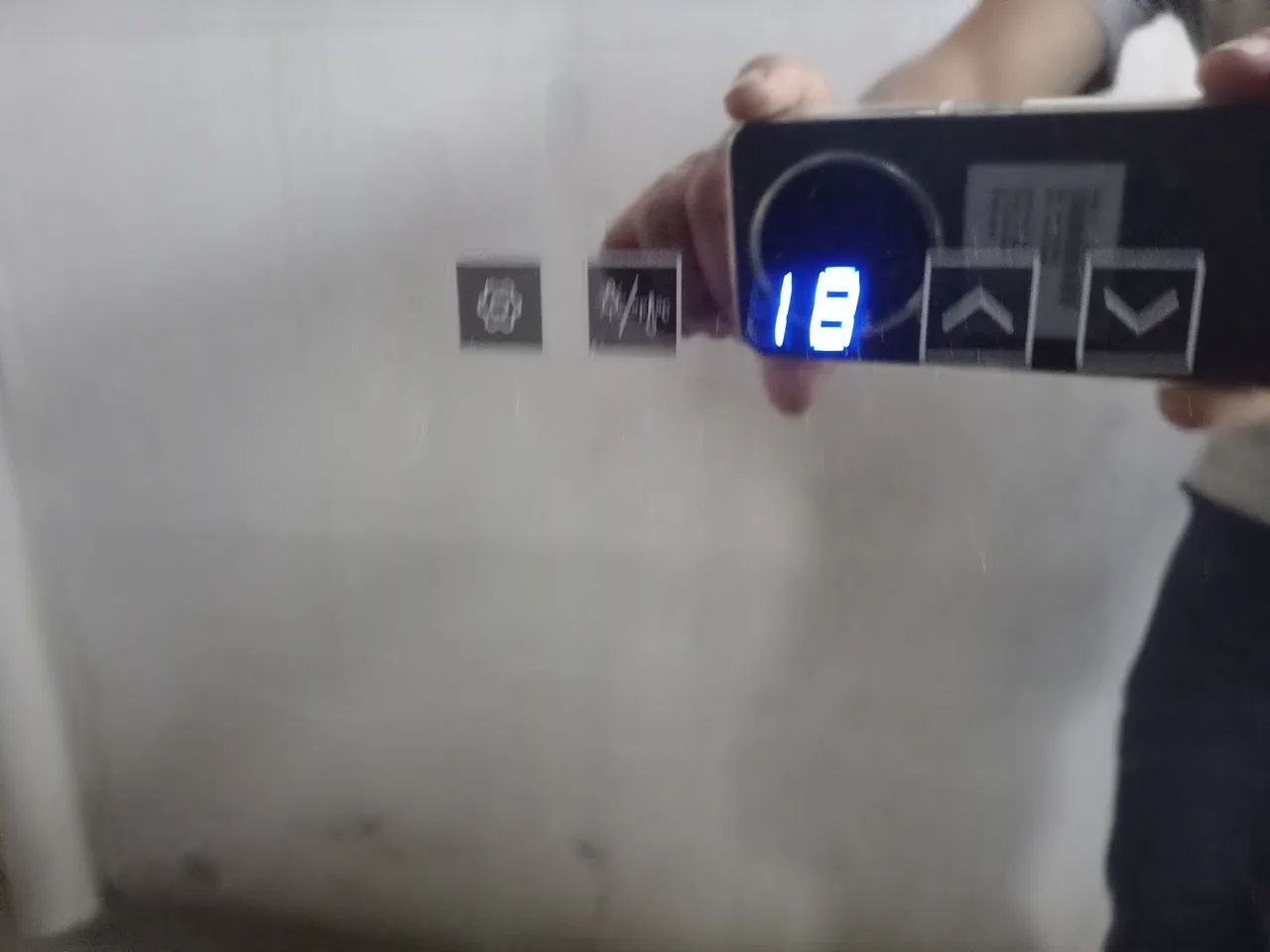 Odega de vinho de 21 litros bivolts  - Foto 5