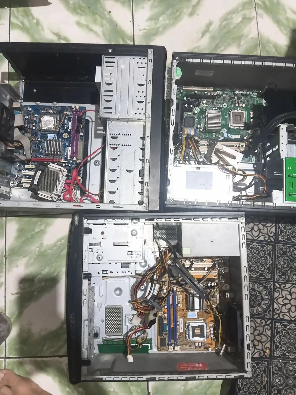 Três cpu para retirada de peças  - Foto 4