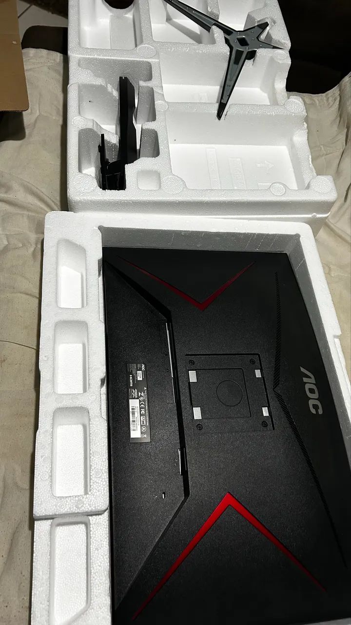 MONITOR GAMER AOC LEGEND C27G2ZE, 27 POL. VA, CURVO, FHD, 0.5MS, 240HZ - Foto 2