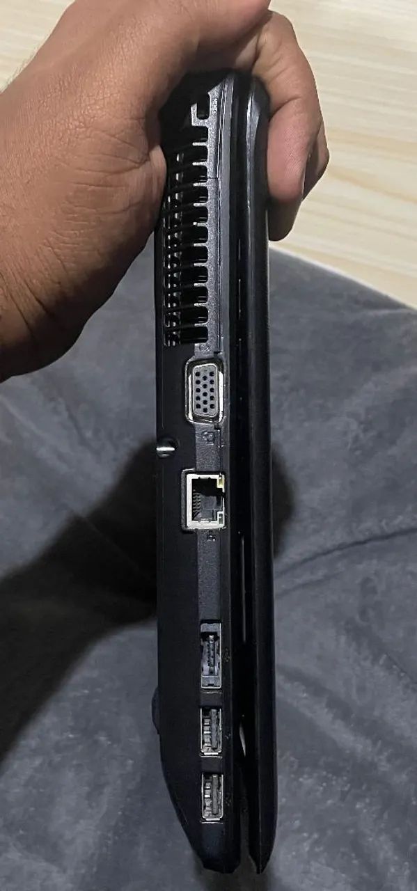 Notebook Lenovo 4 GB Ram SSD PLUS 120GB Placa de video 373mb - Foto 2