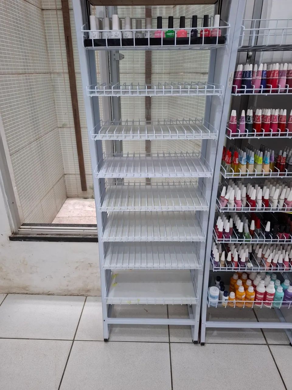 Expositor de esmalte  - Foto 2