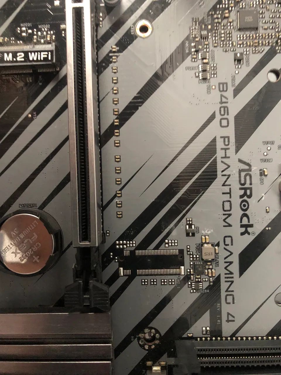 Placa mãe B460 phatom gaming ASrock - Foto 4