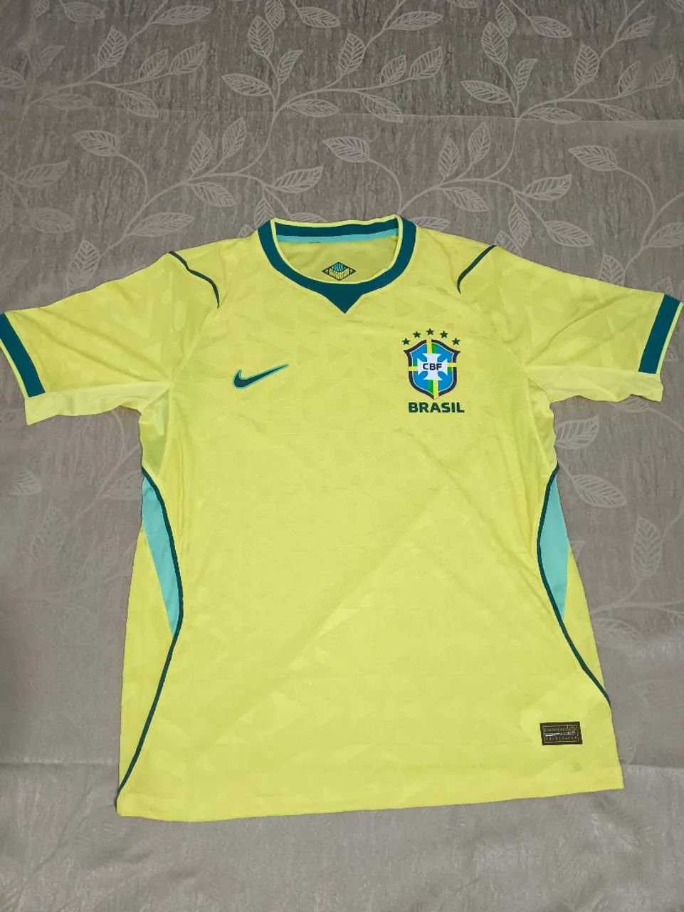 Camisa do Brasil 2026 modelo jogador