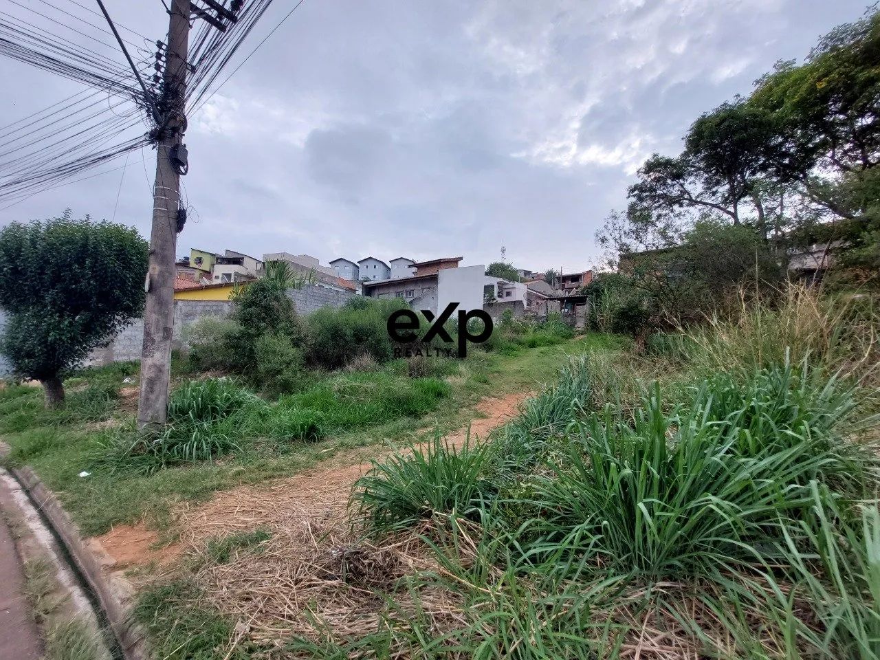 Terreno 250m² próximo ao Centro em Bom Jesus dos Perdões - SP - Foto 4
