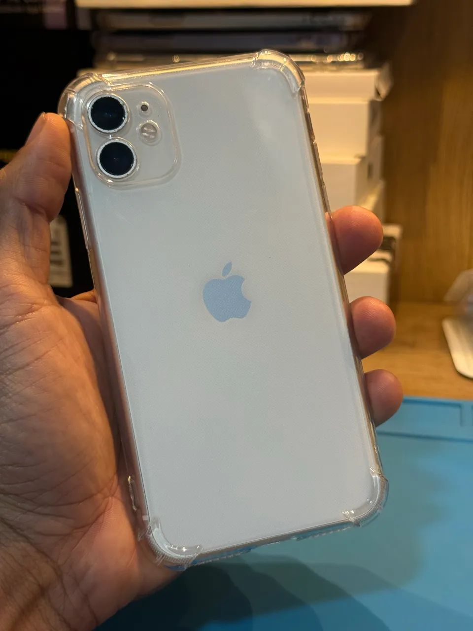 IPHONE 11 128GB pegando tudo perfeitamente ?