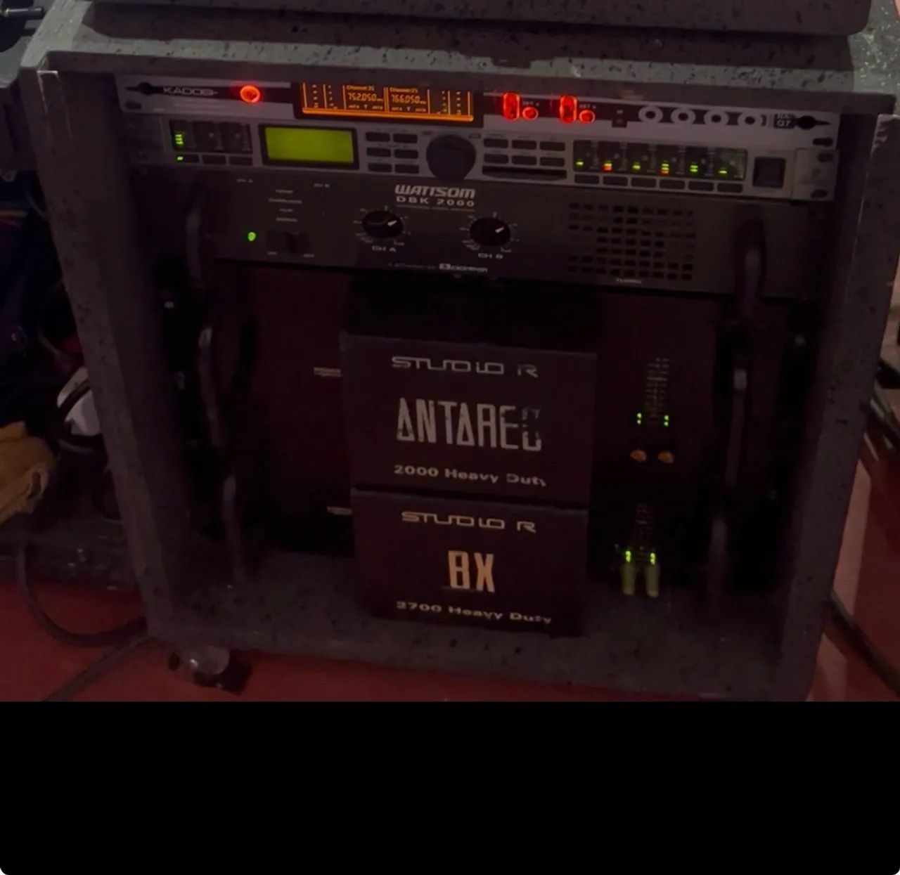 Amplificadores STUDIO R 2700 2000  - Foto 4
