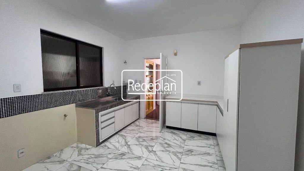 Apartamento à Venda no Edifício Augustus - Centro/BM - Foto 3
