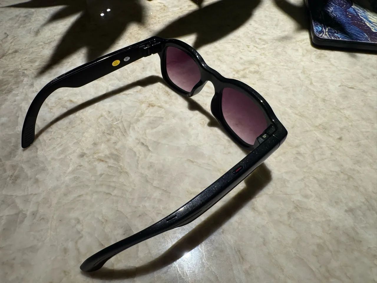 Smart Glasses Microwear - Óculos inteligentes com camera 13MP e inteligência artificial  - Foto 4