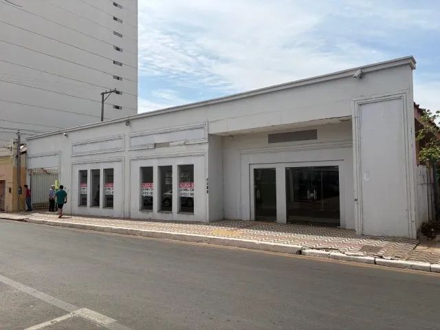 Imóvel comercial Rua Barão de Melgaço 1.000 m²