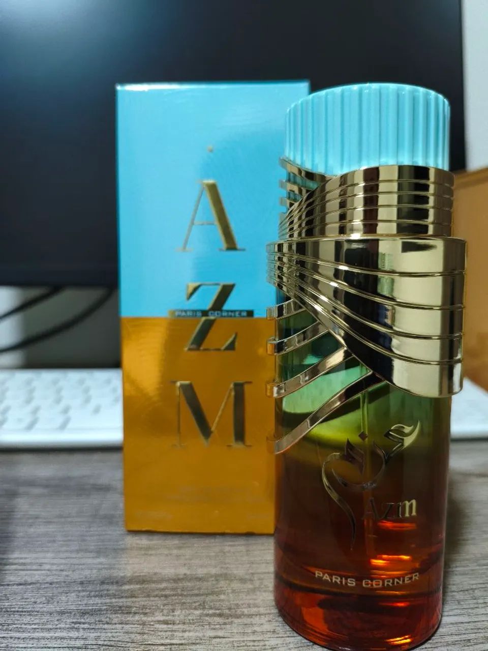 AZM PARIS CORNER