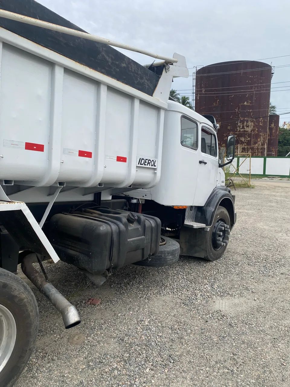 Mb 1525 top