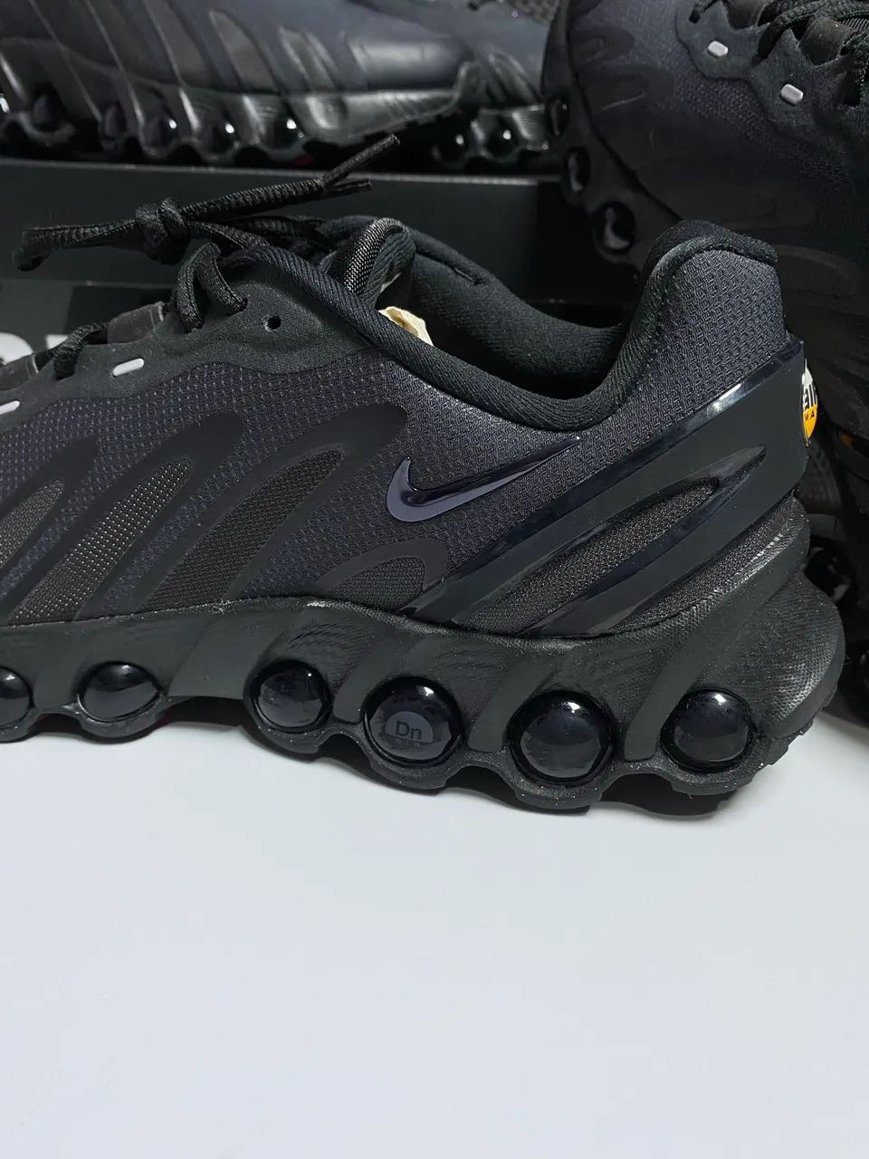 Nike Air Max Dn8 'Black Anthracite' - Foto 2