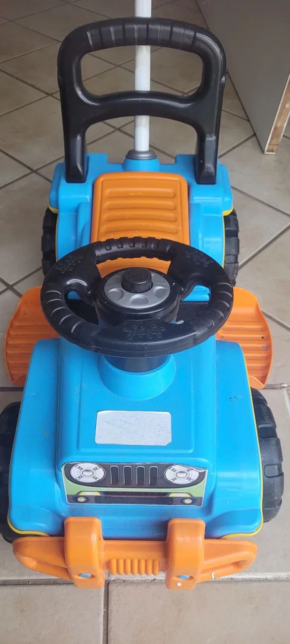 Carrinho Com Chassis Jip Jip criança  - Foto 3