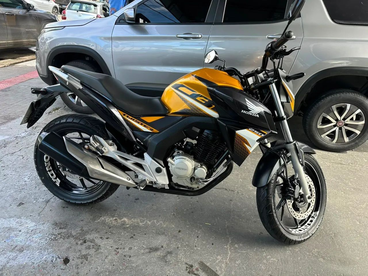 Honda  - Foto 2