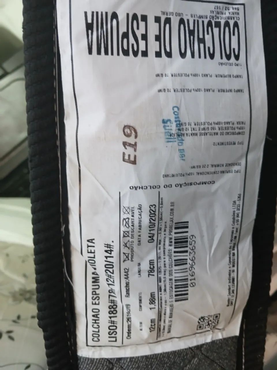 Colchão solteiro super barato só hoje  - Foto 5